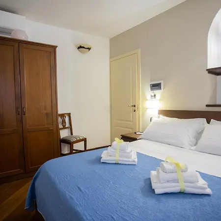 Casa Rosaria Amalfi Coast 3*